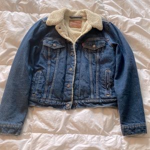 Vintage Levi’s womens trucker jacket